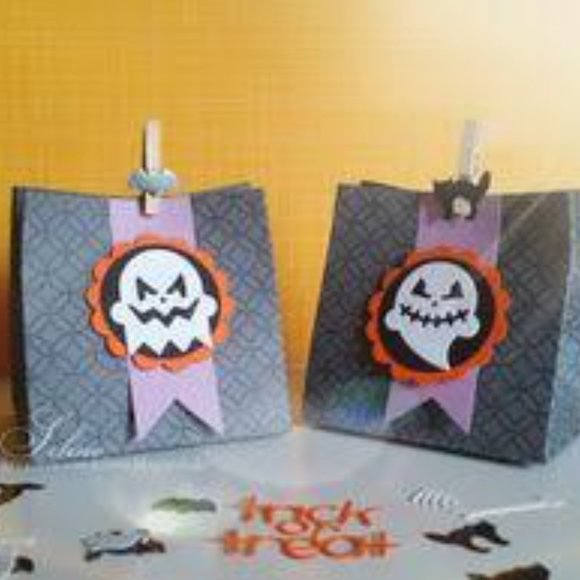 Impression Obsession 8 pcs GHOSTIES craft die - Picture 4 of 4